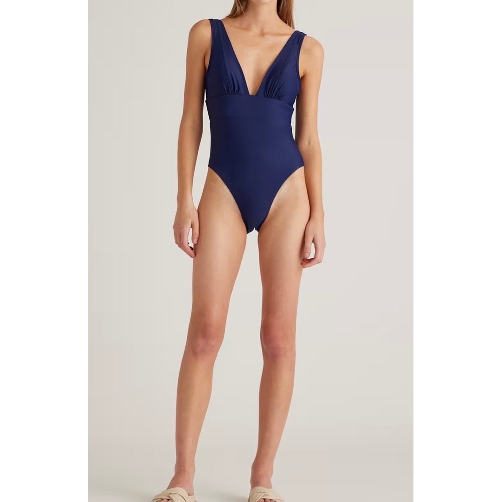 NWT Quince Womens Italian Plunge One Piece Swimsuit Large Deep Navy Sustainable